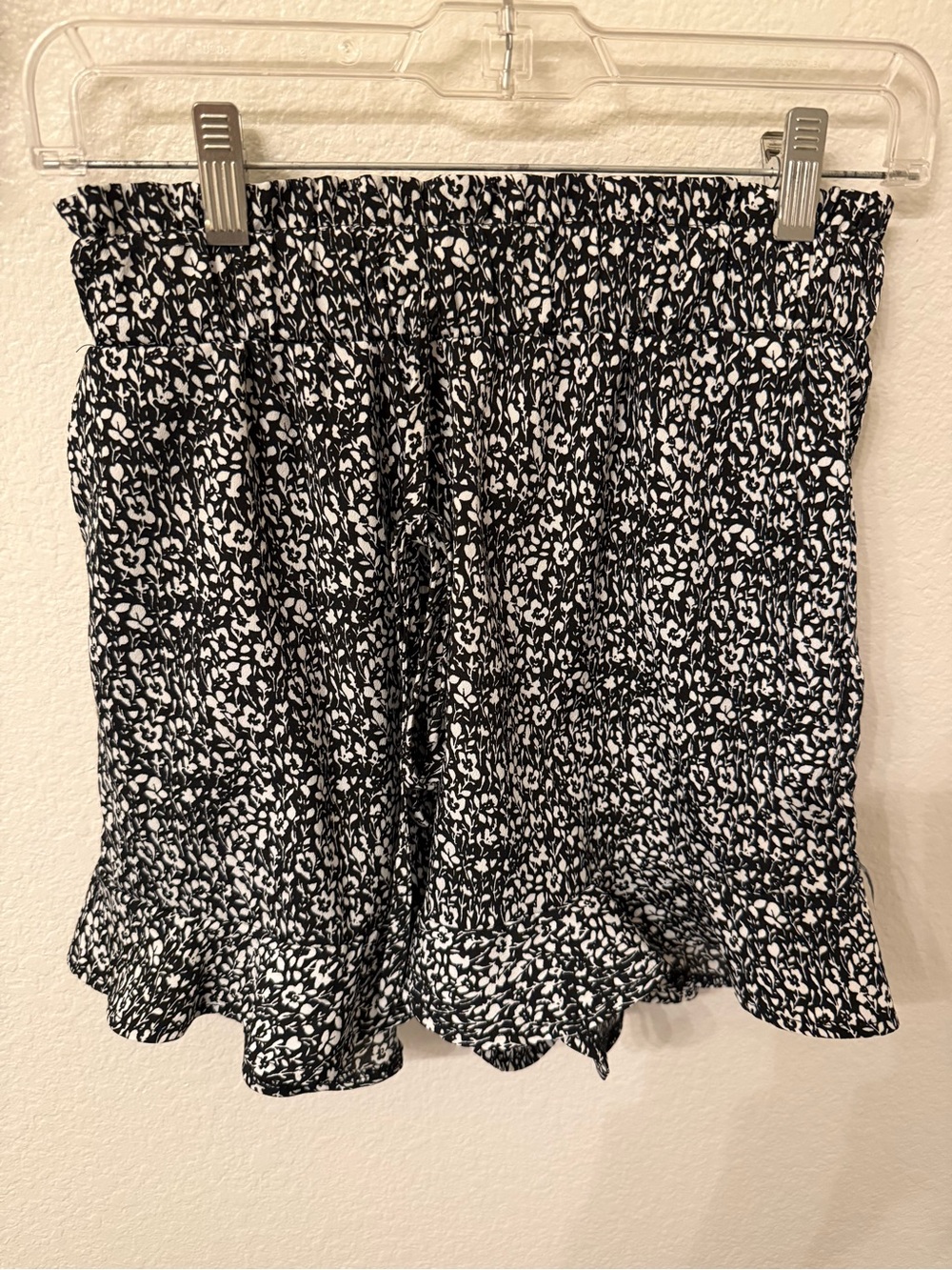 Black and White Floral Smocked Skort